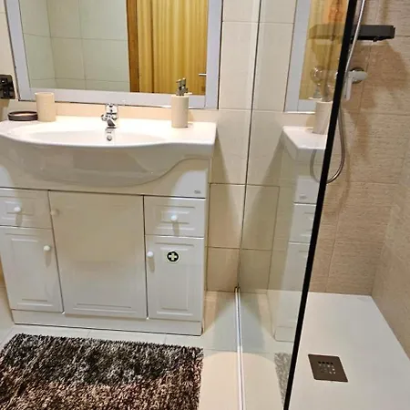 Suncoast V Funchal (Madeira)